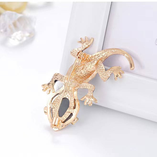 Mit Diamanten besetzte Glas-Ge – Embroidery Fish Bewertung und Preis