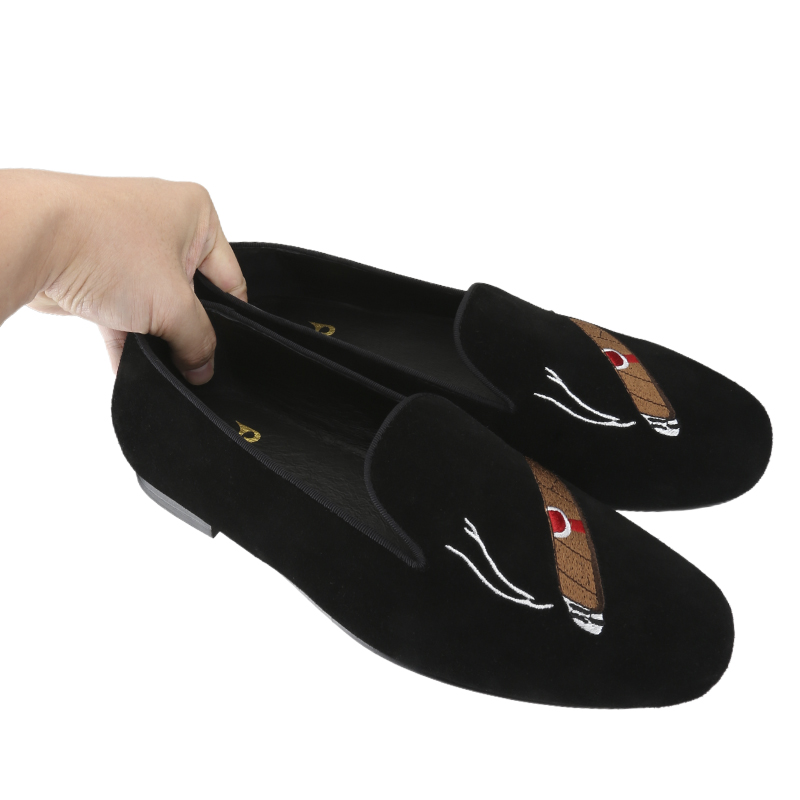 Piergitar Neuer Stil Schwarze  – Embroidery On Leather Bewertung und Preis