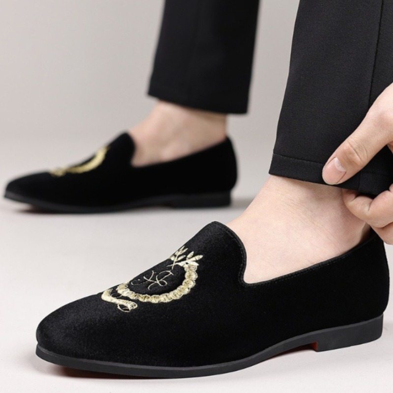 Luxuriöse Designer-Loafer, Wil – Embroidery Designer Bewertung und Preis