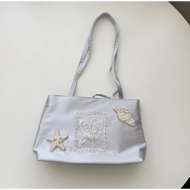Y2K Samt-Seiden-Satin-Handtasc – Embroidery Designer Bewertung und Preis
