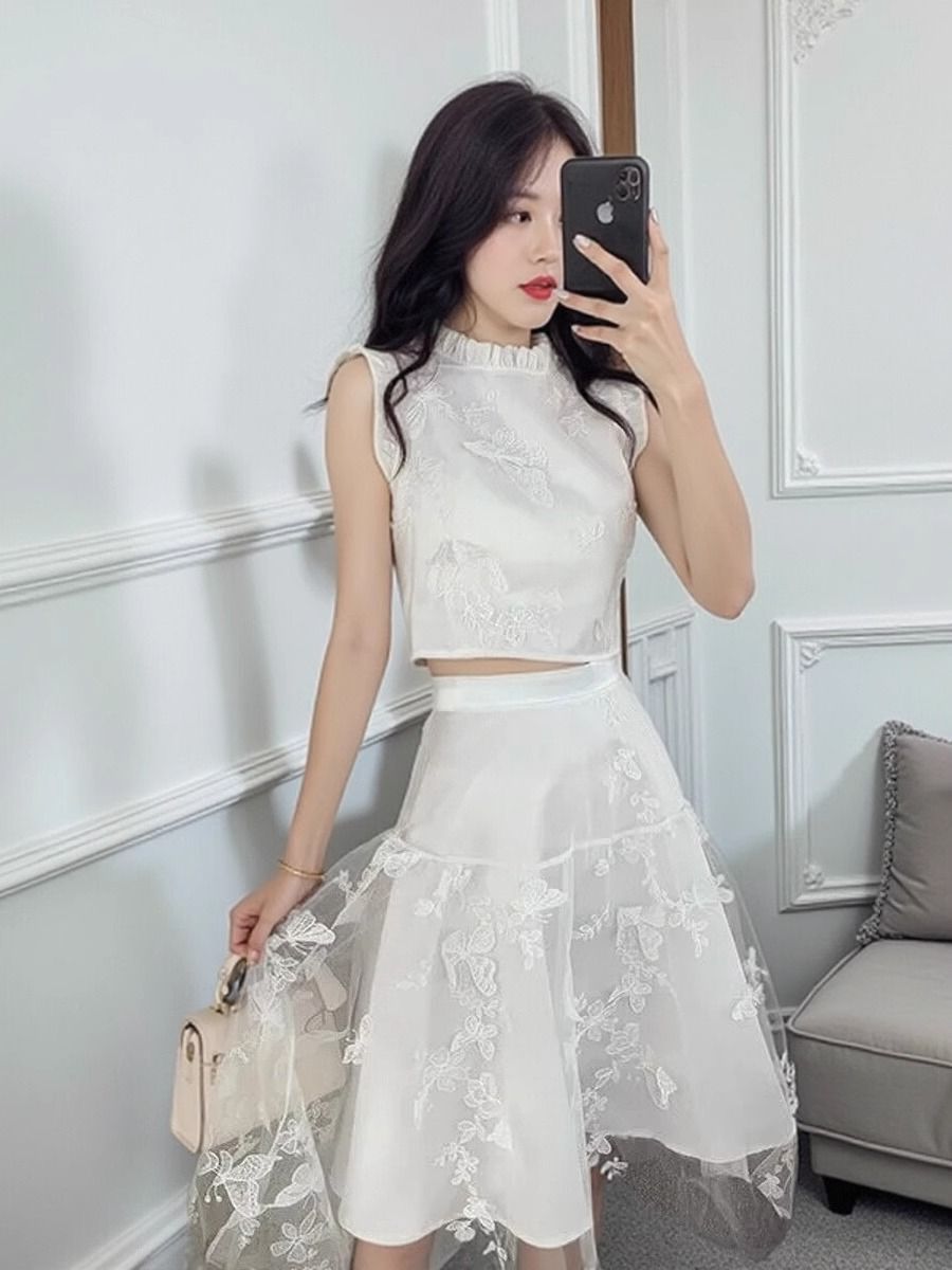 Neues Sommer High-End Weißes 2 – Embroidery Blouse Bewertung und Preis