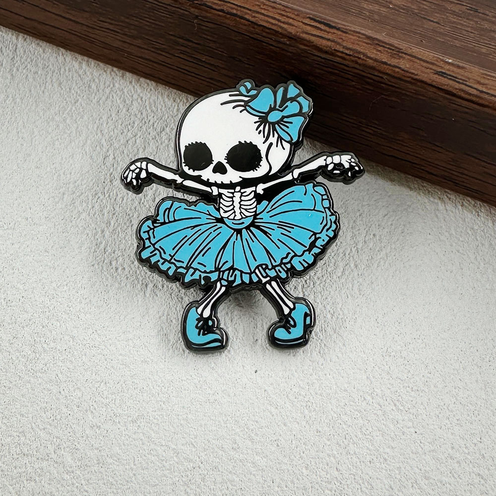 Niedliche Gothic-Blaue Skelett – Embroidery Gothic Bewertung und Preis