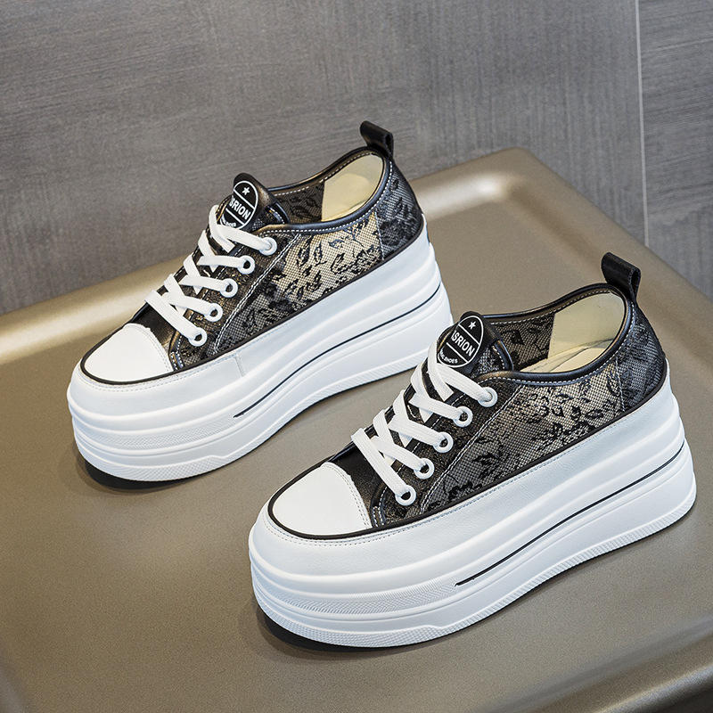 Damen-Sneaker mit schwarzer Me – Embroidery Underlay Bewertung und Preis