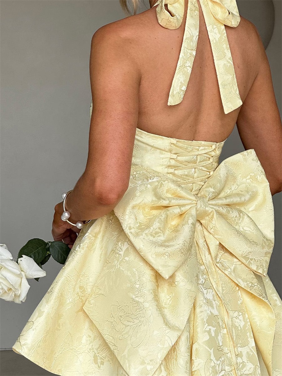 Kurzes Kleid für Damen, Neckho – Embroidery Yellow Dress Bewertung und Preis