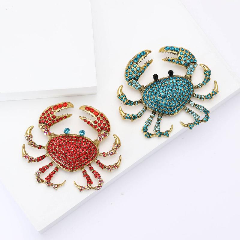 Modische Strass-Krabben-Brosch – Embroidery Fish Bewertung und Preis